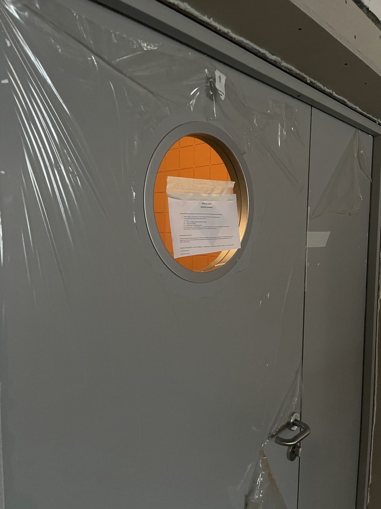 Двери для зон погрузки и разгрузки